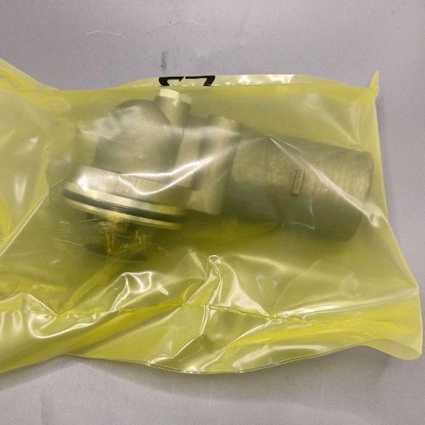 4133L509 Thermostat Assembly Original Brand New for เพอร์กินส์ 1104